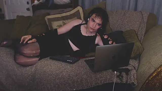 glowiislvt online show from 01-06-26, 12:20