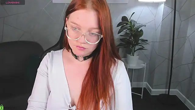 Snapshot of Gloria_Gordon chatting on 06-29-26, 03:56 Gloria Gordon online show from 06-29-26, 03:56