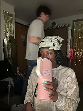 CookiesNcreaming online show from 03-07-26, 03:36