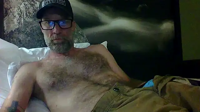 Snapshot of tittycum3636 chatting on 06-06-26, 05:45 tittycum3636 online show from 06-06-26, 05:45