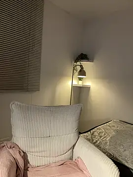 evelynrosess1 online show from 03-27-26, 01:33