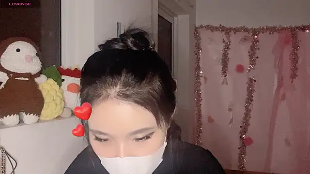 Tieu-May online show from 03-21-26, 09:29