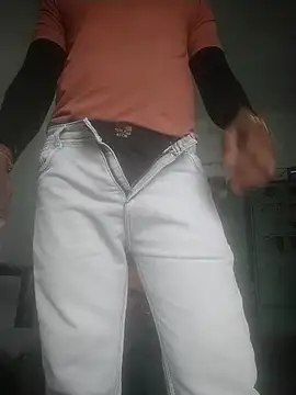 Snapshot of sexyboy_917 chatting on 05-05-26, 03:36 sexyboy 917 online show from 05-05-26, 03:36