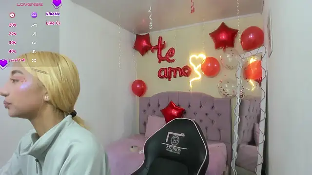 IRINA TAY1 online show from 02-15-26, 03:47