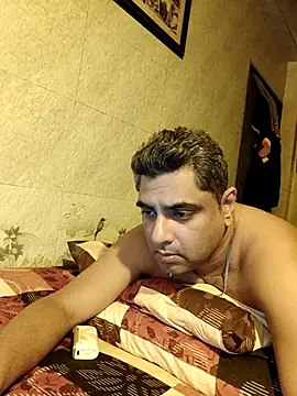 hardnhornybull online show from 03-08-26, 08:56