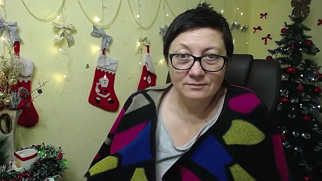 Snapshot of EmilyL0ve chatting on 01-07-26, 03:36 EmilyL0ve online show from 01-07-26, 03:36