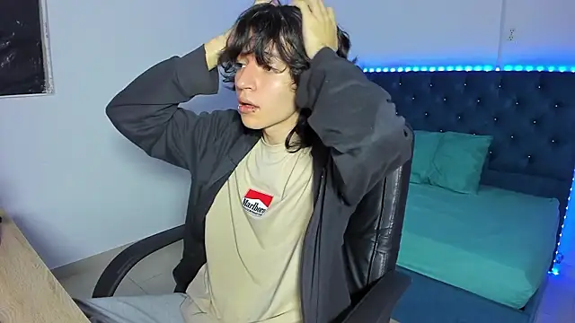 jack grealish01 online show from 02-05-26, 03:44