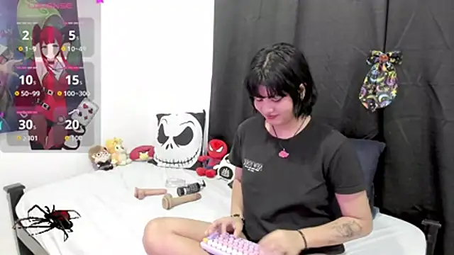 Snapshot of natsumixx chatting on 06-16-26, 10:56 natsumixx online show from 06-16-26, 10:56