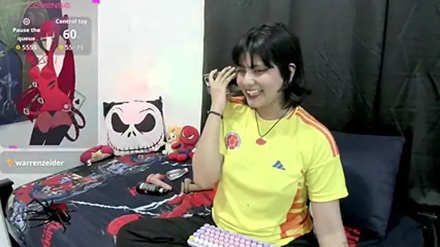 Snapshot of natsumixx chatting on 06-24-26, 05:39 natsumixx online show from 06-24-26, 05:39