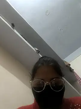 MONIKA BIGG55A online show from 01-12-26, 10:53