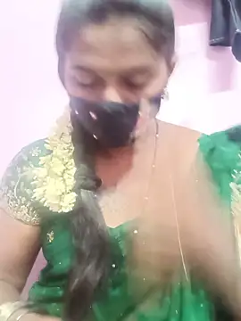 Tamil Hot Anu online show from 06-08-26, 09:09