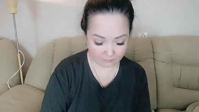 infinity loveliness online show from 02-16-26, 06:42