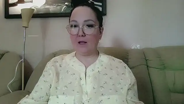 infinity loveliness online show from 06-17-26, 07:22