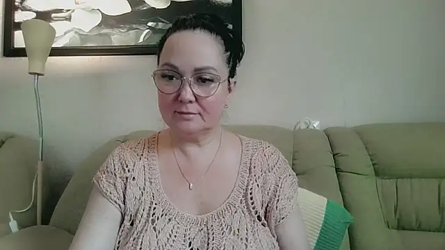 infinity loveliness online show from 06-25-26, 06:40