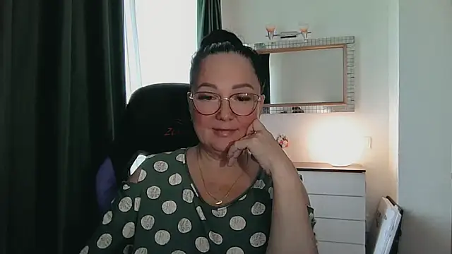 infinity loveliness online show from 07-23-26, 06:55