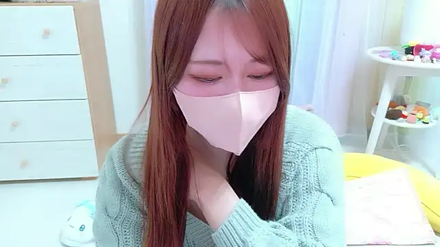 Snapshot of vYuNav chatting on 01-15-26, 11:37 vYuNav online show from 01-15-26, 11:37