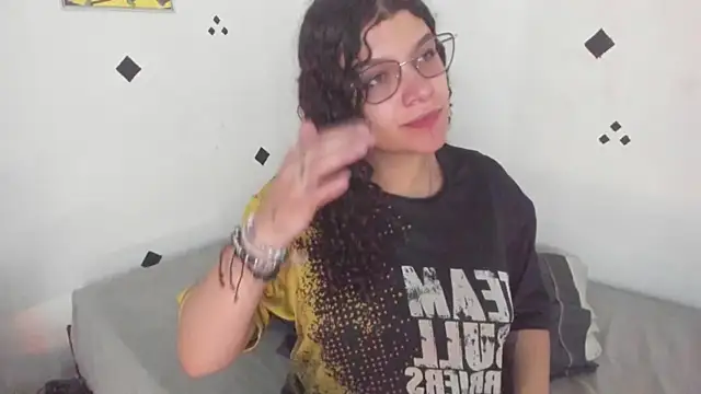 wendybeckett3 online show from 03-28-26, 04:06