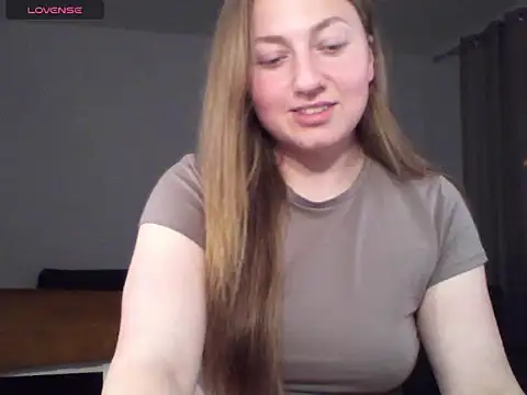 KittyAda1212 online show from 05-04-26, 06:59