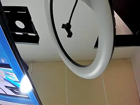 Snapshot of kikihtx chatting on 01-15-26, 08:23 kikihtx online show from 01-15-26, 08:23