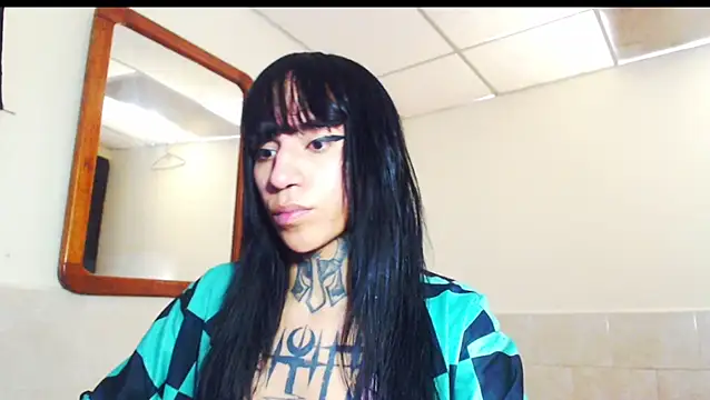 Snapshot of jazmin_wolf chatting on 01-08-26, 05:04 jazmin wolf online show from 01-08-26, 05:04