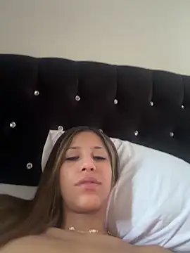 vicky bass  online show from 03-07-26, 07:44