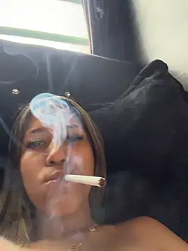 vicky bass  online show from 04-22-26, 07:48