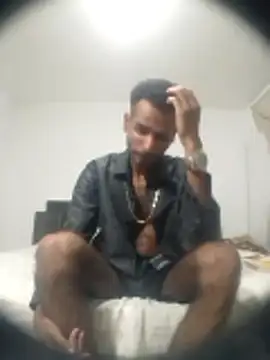 Snapshot of moreno_alpha_br chatting on 01-16-26, 12:58 moreno alpha br online show from 01-16-26, 12:58