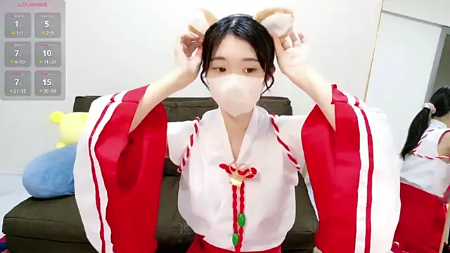 Rui-chaaan online show from 04-26-26, 05:05