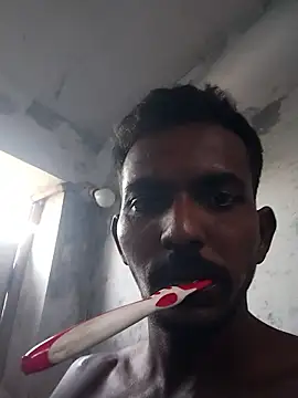 Snapshot of Andhra12 chatting on 01-15-26, 10:31 Andhra12 online show from 01-15-26, 10:31