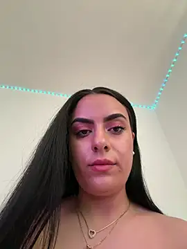 Marisa ass online show from 06-10-26, 07:24