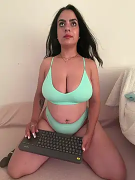Marisa ass online show from 07-08-26, 06:56