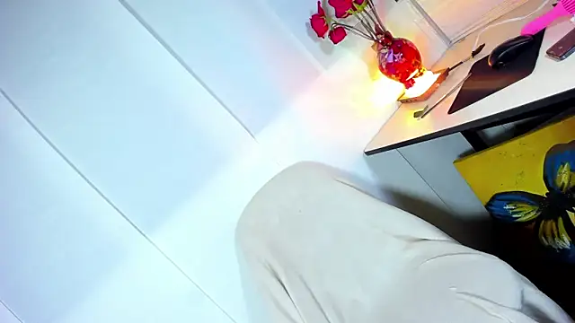 Sue blue online show from 02-17-26, 02:41