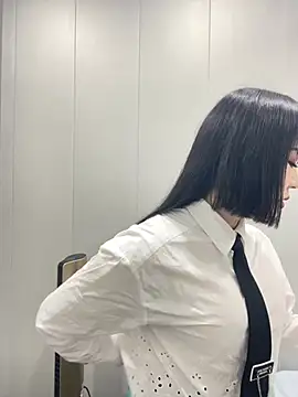 940940 1688 online show from 02-04-26, 01:44