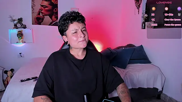 Zury Ramirez online show from 02-13-26, 09:44