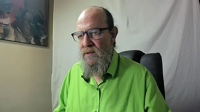 Uncle Hottie online show from 01-13-26, 05:18