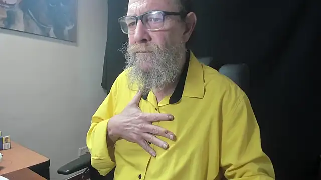 Uncle Hottie online show from 02-05-26, 02:54