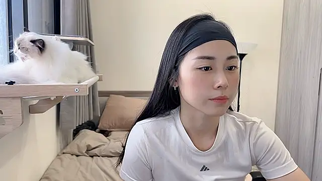 Snapshot of BabyOneDaily chatting on 01-13-26, 03:23 BabyOneDaily online show from 01-13-26, 03:23