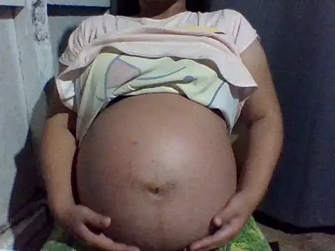 Snapshot of sweetprinces08 chatting on 04-30-26, 11:49 sweetprinces08 online show from 04-30-26, 11:49