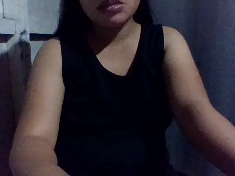 Snapshot of sweetprinces08 chatting on 05-21-26, 05:20 sweetprinces08 online show from 05-21-26, 05:20