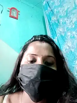 debpriyasen92 online show from 03-05-26, 04:08