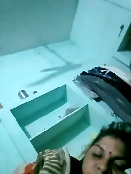 Rajnilodhi4788 online show from 01-12-26, 11:21