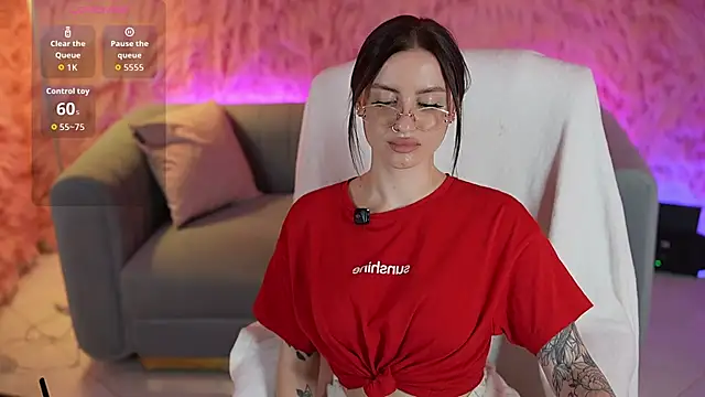 AlexaFleur online show from 06-26-26, 01:04
