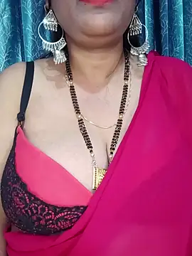 Snapshot of Hot-BHABHI696 chatting on 08-07-26, 10:17 Hot-BHABHI696 online show from 08-07-26, 10:17