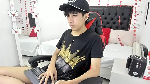 julian xx online show from 02-23-26, 07:33