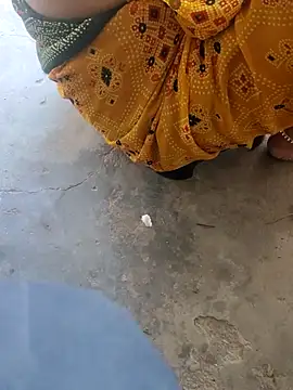 Snapshot of Cupalshow123 chatting on 03-28-26, 04:34 Cupalshow123 online show from 03-28-26, 04:34