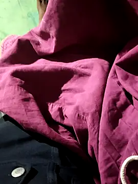 Snapshot of Cupalshow123 chatting on 04-05-26, 06:16 Cupalshow123 online show from 04-05-26, 06:16