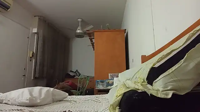 Marce1903 online show from 06-25-26, 05:12