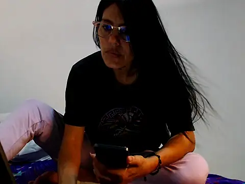 Snapshot of Elizabeth_manzon chatting on 05-05-26, 09:56 Elizabeth manzon online show from 05-05-26, 09:56