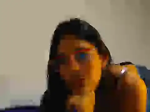 Snapshot of Elizabeth_manzon chatting on 05-23-26, 10:25 Elizabeth manzon online show from 05-23-26, 10:25