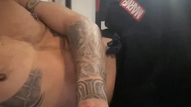 Snapshot of JSYMON chatting on 02-08-26, 03:59 JSYMON online show from 02-08-26, 03:59